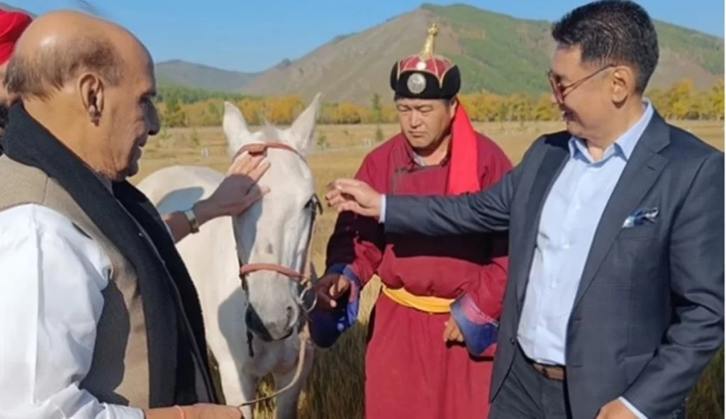 Rajnath Singh named the Mongolia's gifted horse 'Tejas